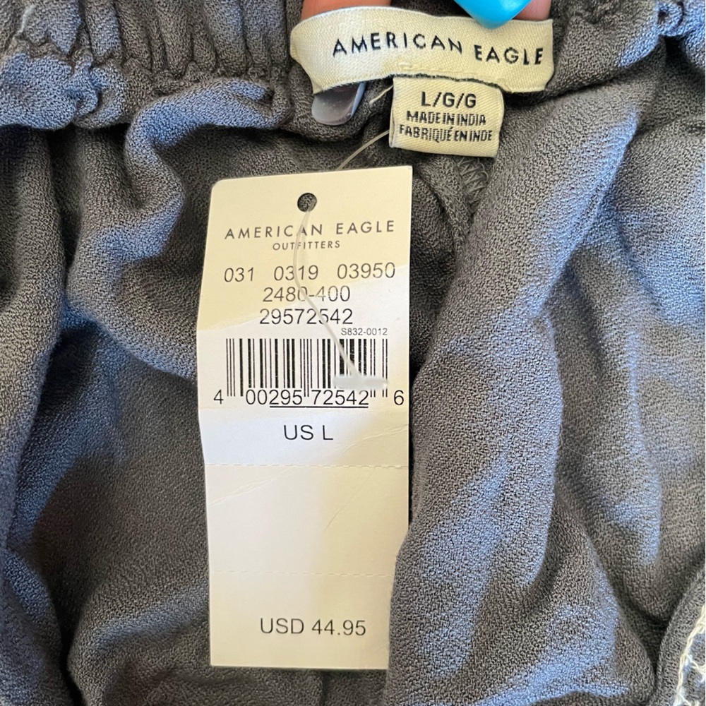 American Eagle shorts - Picture 3 of 4